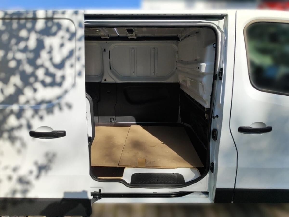 Nissan Primastar Kastenwagen L2H1 3,0t N-Connecta