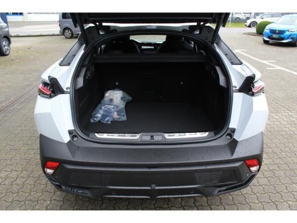 Peugeot 408 Allure Business MILD HYBRID 145 e-DSC6 *Anhängerkupplung*
