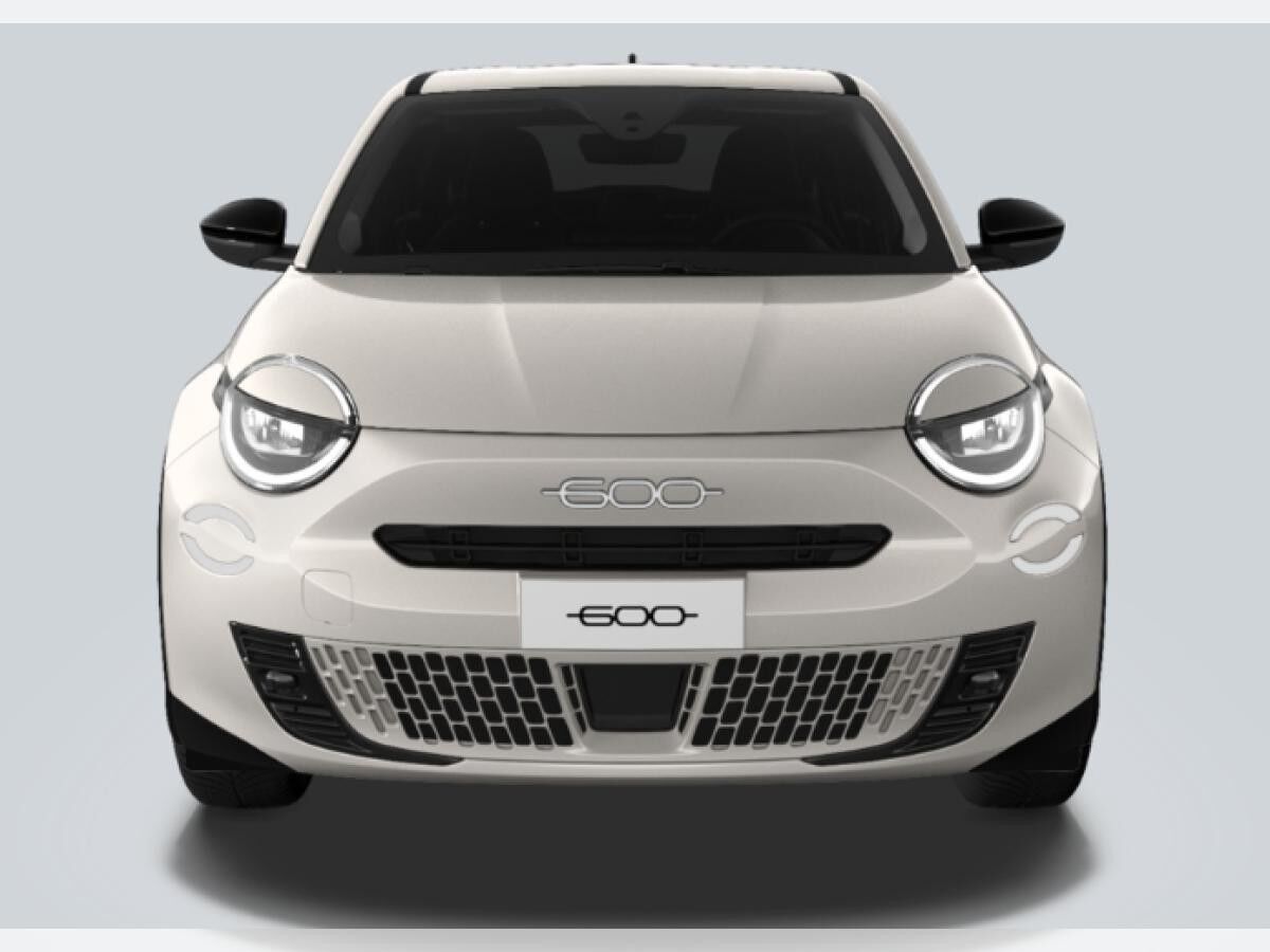 Fiat 600 110PS Hybrid Business Edition