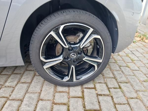 Opel Corsa F 1.2T Lenkradheizung,Parkpilot,Alcantara