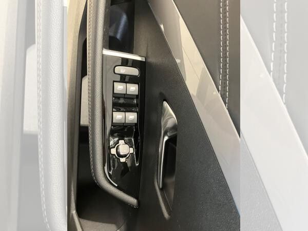 Opel Astra L ST 1.2T WirelessCharging,Navi,Keyless