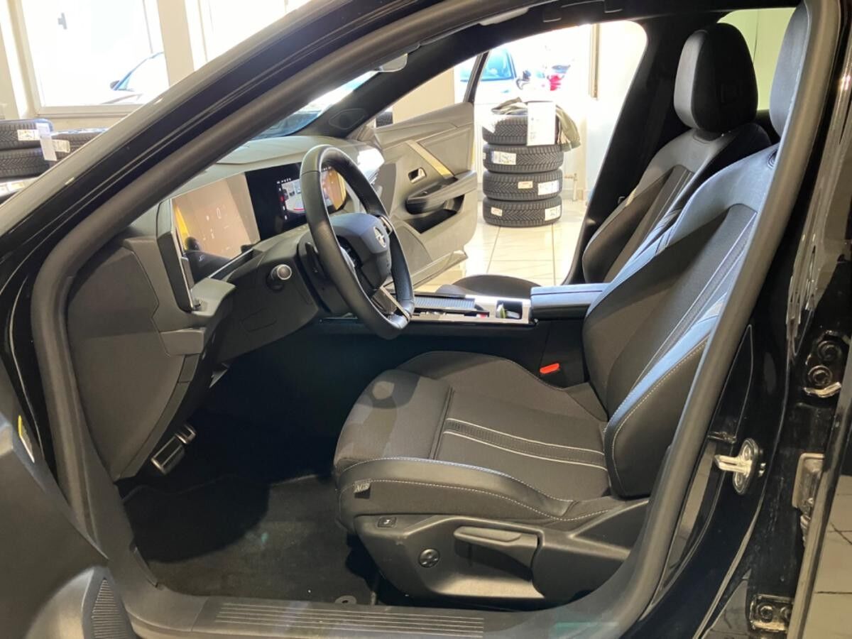 Opel Astra L ST 1.2T AHK,Navi,Tempomat,Parkpilot