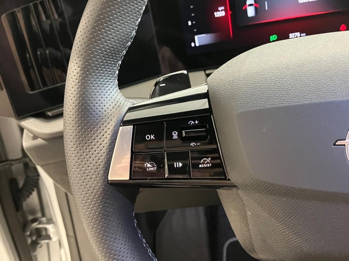 Opel Astra L ST 1.2T Navi,Parkpilot,Tempomat,RückfahrK