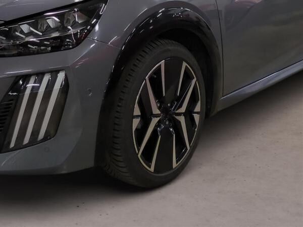 Peugeot 208 1.2 Tempomat,Rückfahrkamera,Parkpilot
