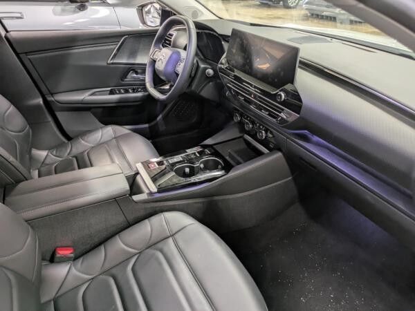 Citroën C5 X 1.2 PureTech WirelessChar,Navi,HeadUpDisplay