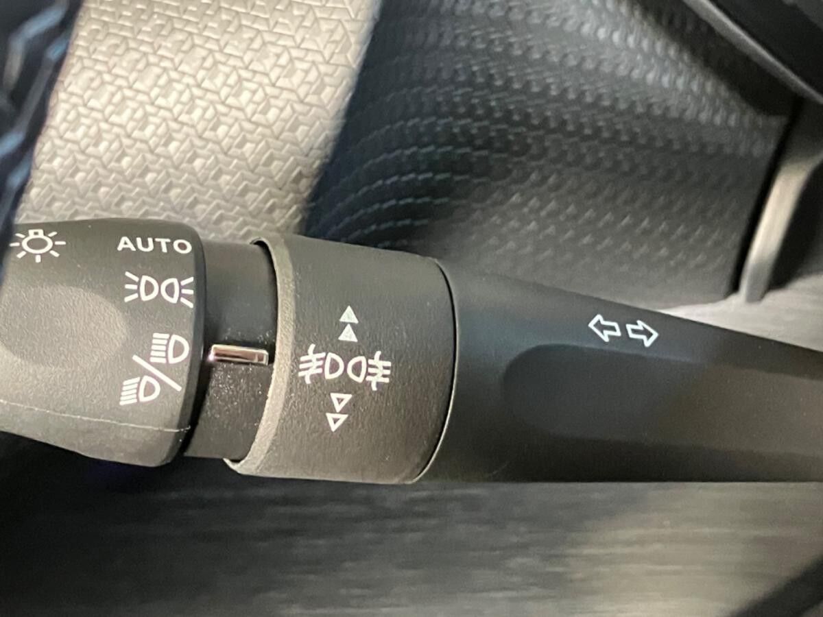 Citroën C5 X 1.2 PureTech WirelessChar,Navi,HeadUpDisplay