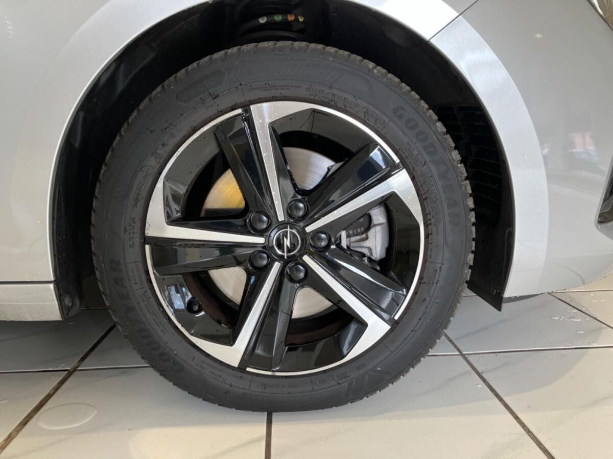 Opel Astra L ST 1.2T Navi,Parkpilot,Tempomat,RückfahrK