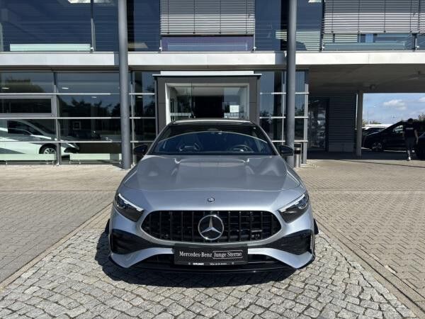 Mercedes-Benz A 35 AMG A -Klasse (BM 177)