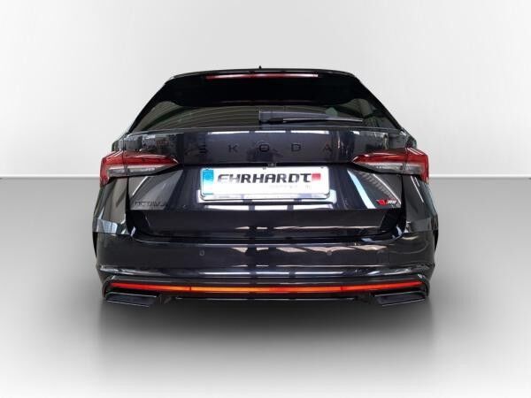 Skoda Octavia Combi 2.0 TSI DSG - RS