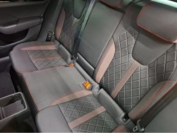 Skoda Octavia Combi 2.0 TSI DSG - RS