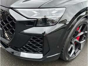 Audi RS Q8 SUV performance Massage Luftfederung Matrix