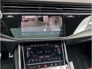 Audi RS Q8 SUV performance Massage Luftfederung Matrix