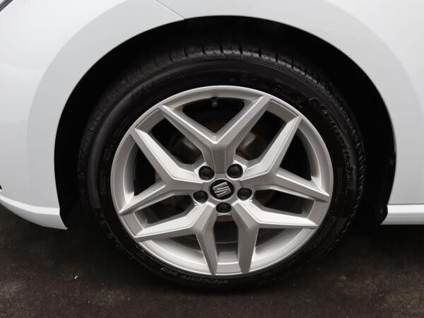 Seat Ibiza FR 1.0 TSI / Bluetooth, LED, RFK, SHZ, DAB