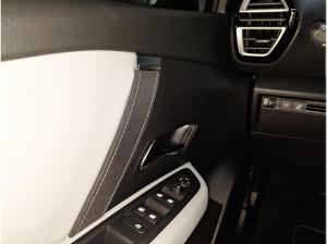 Citroën C4 1.2 145 Max ACC+LED+Navi+SHZ+2xKlima+Kam.+LM