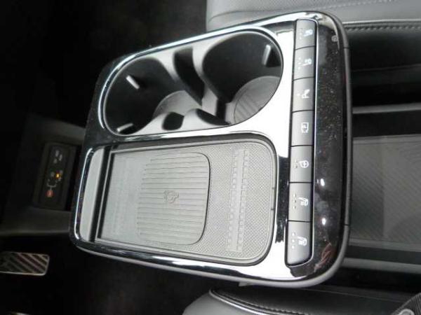 Hyundai IONIQ 5 77,4 kWh 4WD UNIQ + Park-Paket