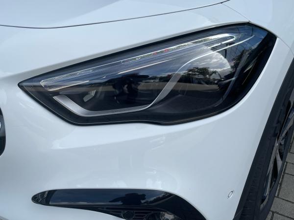 Mercedes-Benz GLA 200 Progressive Multibeam-LED 360°Kamera AHK