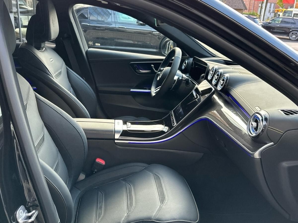 Mercedes-Benz C 43 AMG 4M DigitalLight HeadUp Pano Burmester