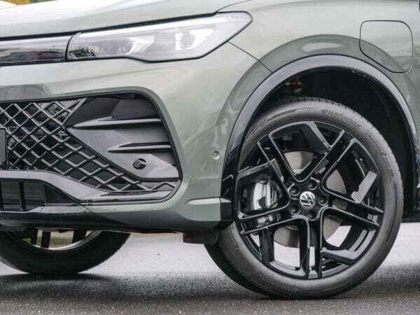 Volkswagen Tiguan R-Line 1,5 l eHybrid OPF / 6-Gang-Doppelkupplungsgetriebe DSG