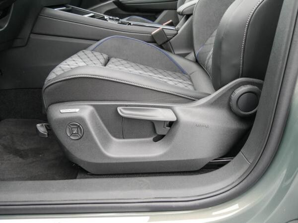 Volkswagen Tiguan R-Line 1,5 l eHybrid OPF / 6-Gang-Doppelkupplungsgetriebe DSG