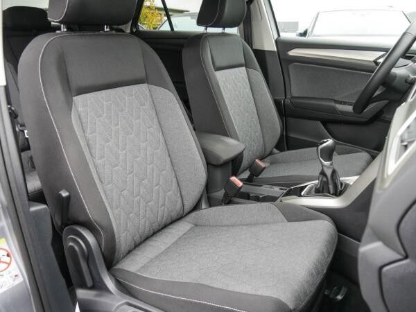 Volkswagen T-Roc MOVE 1.0 TSI Anschlussgarantie Standheizung Navi LED SHZ