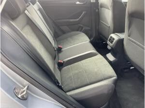 Volkswagen T-Roc 1,5 TSI Style DSG Klima Kamera SHZ