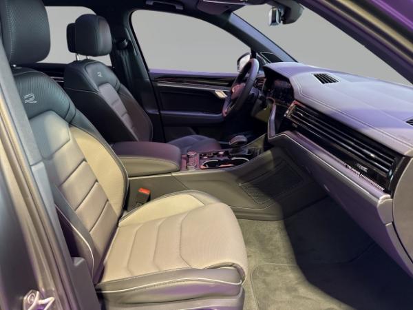 Volkswagen Touareg (286 PS) 8-Gang-Automatik (Tiptronic) R-Line 3,0 l V6 TDI SCR 4MOTION 210 kW (286 PS) 8-Gang-Automat