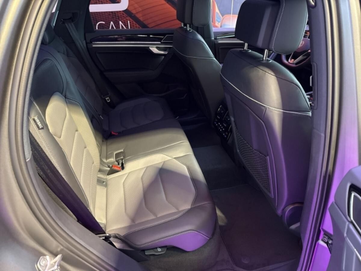 Volkswagen Touareg (286 PS) 8-Gang-Automatik (Tiptronic) R-Line 3,0 l V6 TDI SCR 4MOTION 210 kW (286 PS) 8-Gang-Automat