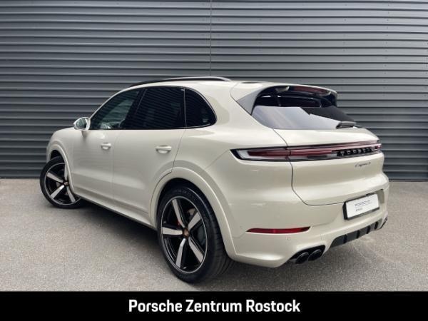 Porsche Cayenne S · 474 PS · cashmerebeigemetallic