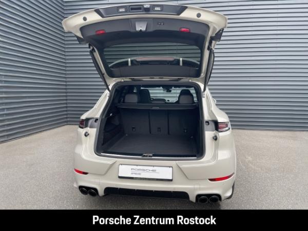 Porsche Cayenne S · 474 PS · cashmerebeigemetallic