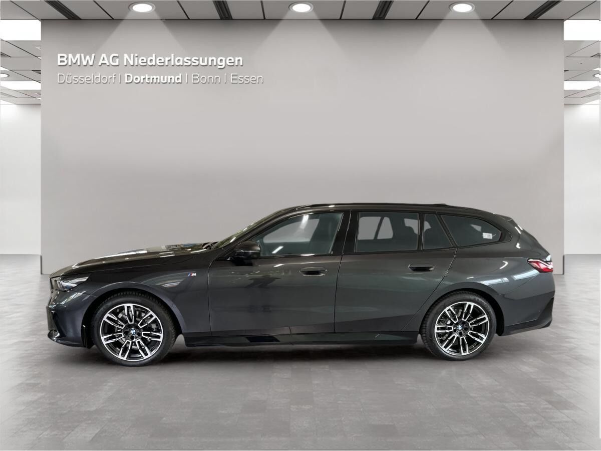 BMW 520 i Touring M Sport Standheizung AHK Harman/K