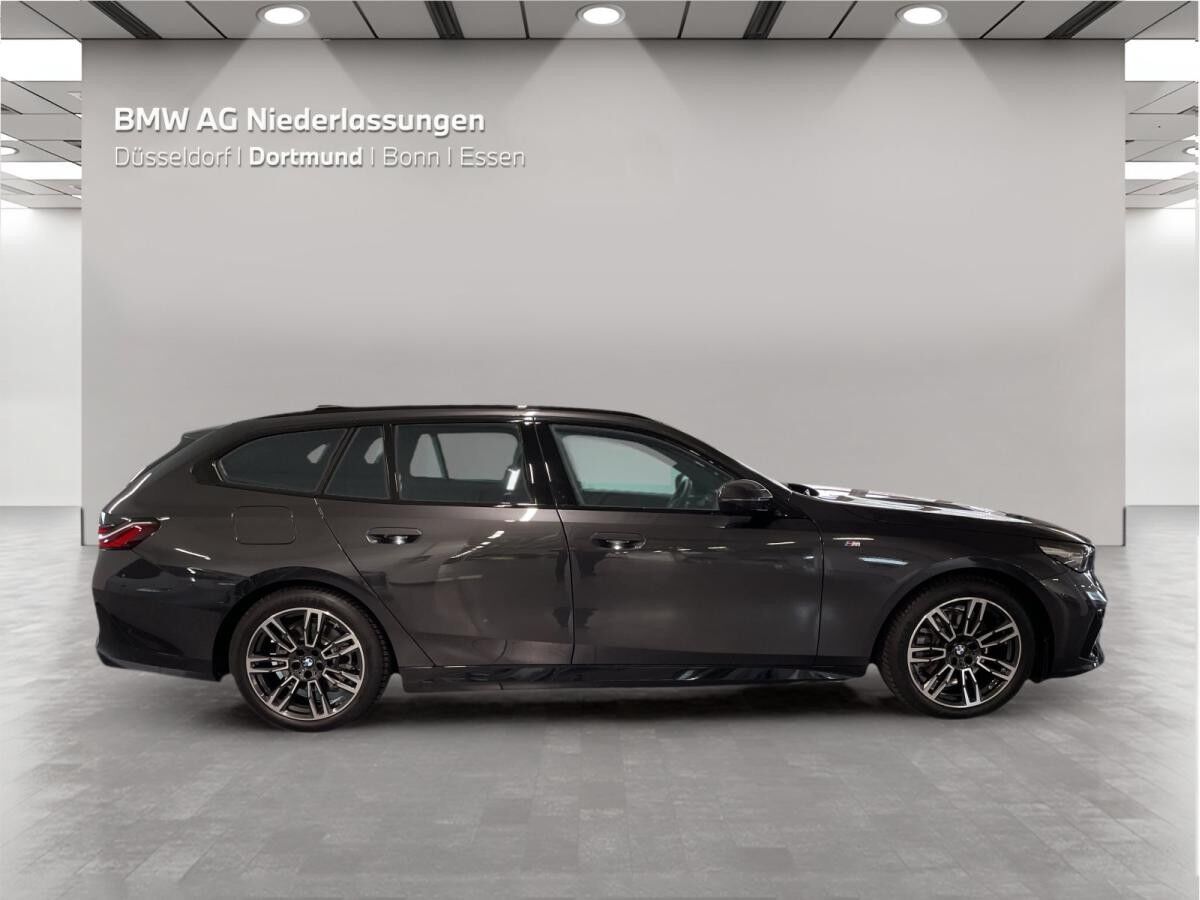 BMW 520 i Touring M Sport Standheizung AHK Harman/K