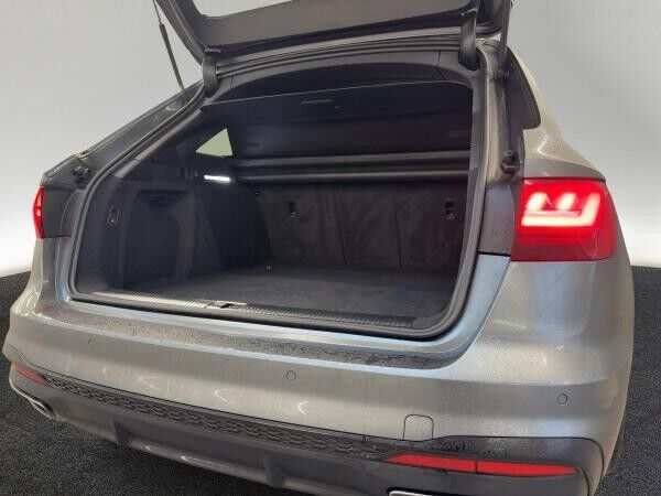Audi A4 Avant 40 TFSI S line Pano AHK Matrix LED virtual Cockpit