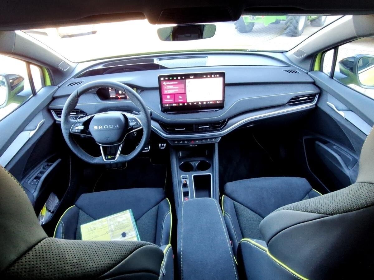 Skoda Elroq RS Matrix AHK Navi PLA Klimaautomatik