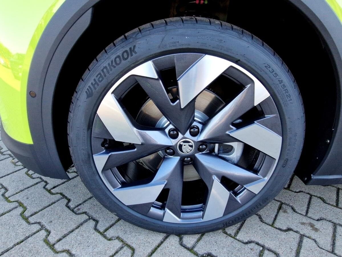 Skoda Elroq RS Matrix AHK Navi PLA Klimaautomatik