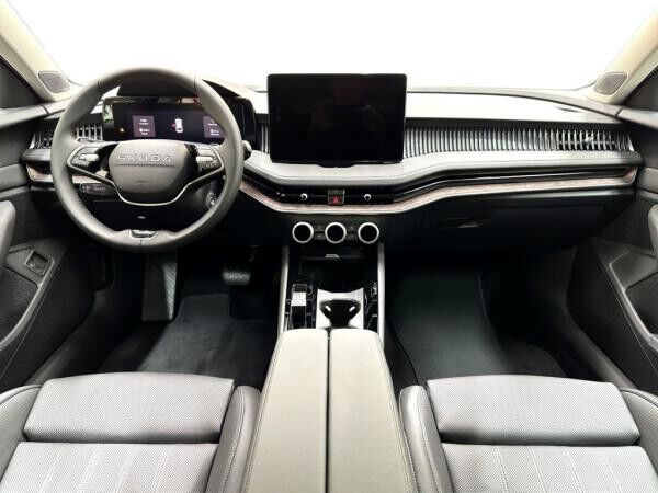 Skoda Superb Combi iV 1.5 TSI PHEV DSG - L&K