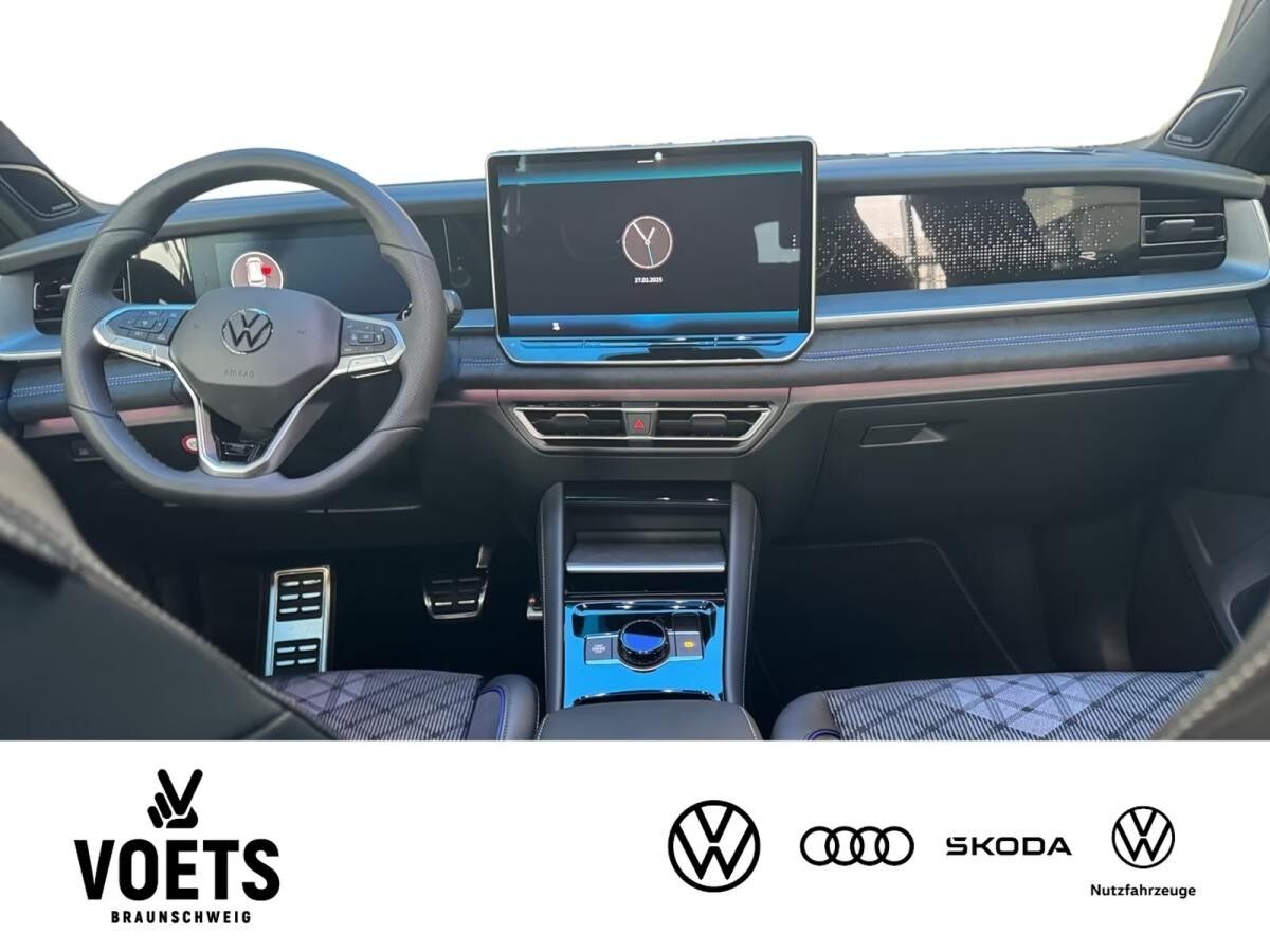 Volkswagen Tayron R-Line 2.0 TDI DSG MATRIX-LED+PANO+AHK