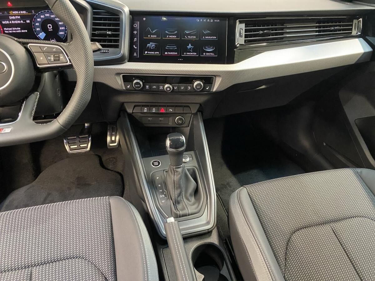 Audi A1 Sportback 30 1.0 TFSI advanced AUT Kam. Navi