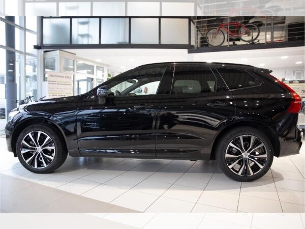 Volvo XC60 B5 Plus Dark AWD Schiebedach*AHK*ACC*360°*SHZ