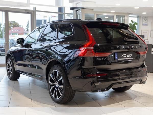 Volvo XC60 B5 Plus Dark AWD Schiebedach*AHK*ACC*360°*SHZ