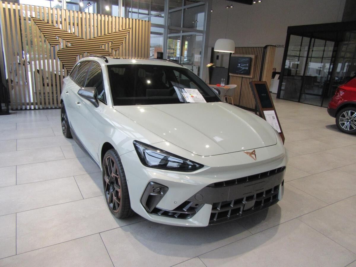 Cupra Leon Sportstourer 2.0 TSi 4 Drive 7-Gang DSG