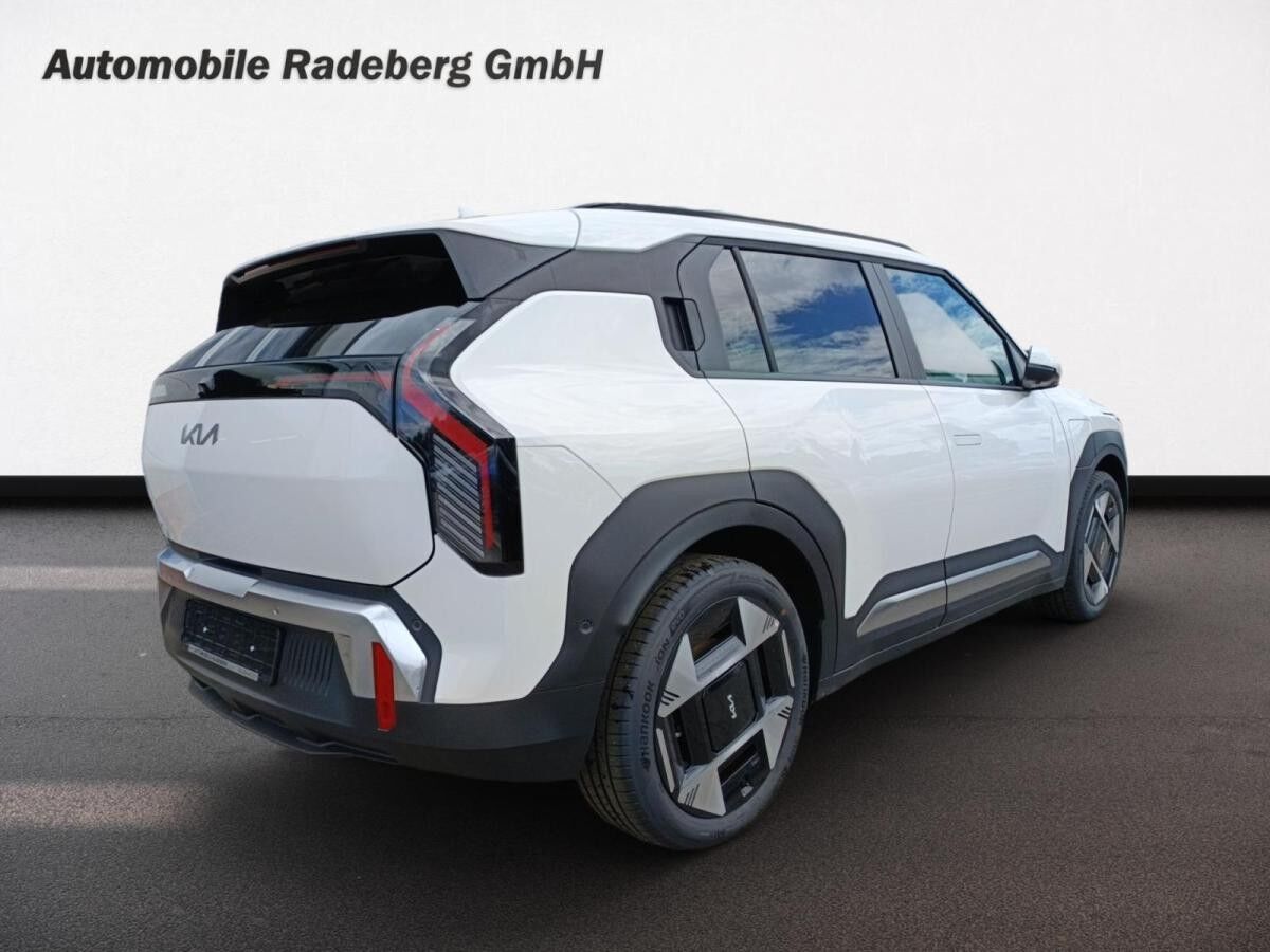 Kia EV3 EARTH 81,4 WIC BUS UPG DWP SOU DES