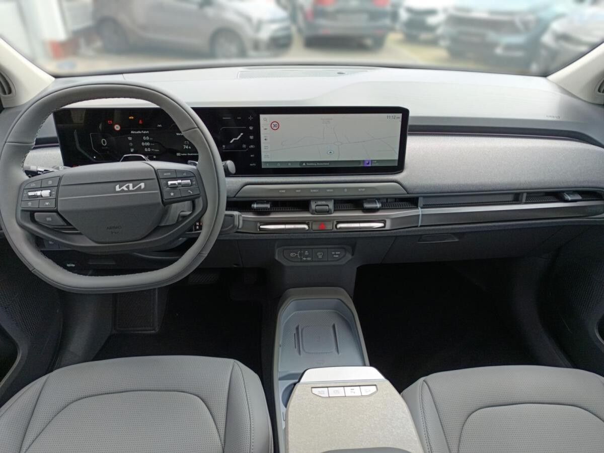 Kia EV3 EARTH 81,4 WIC BUS UPG DWP SOU DES