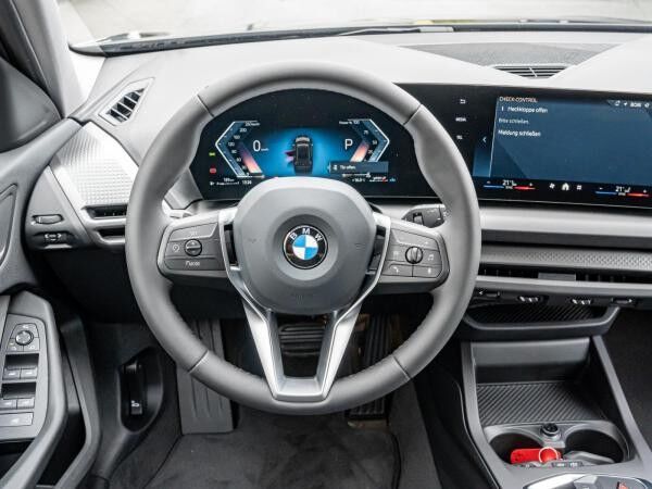 BMW 116 LED NAVI SHZ PDC KAMERA 18" M-Performance