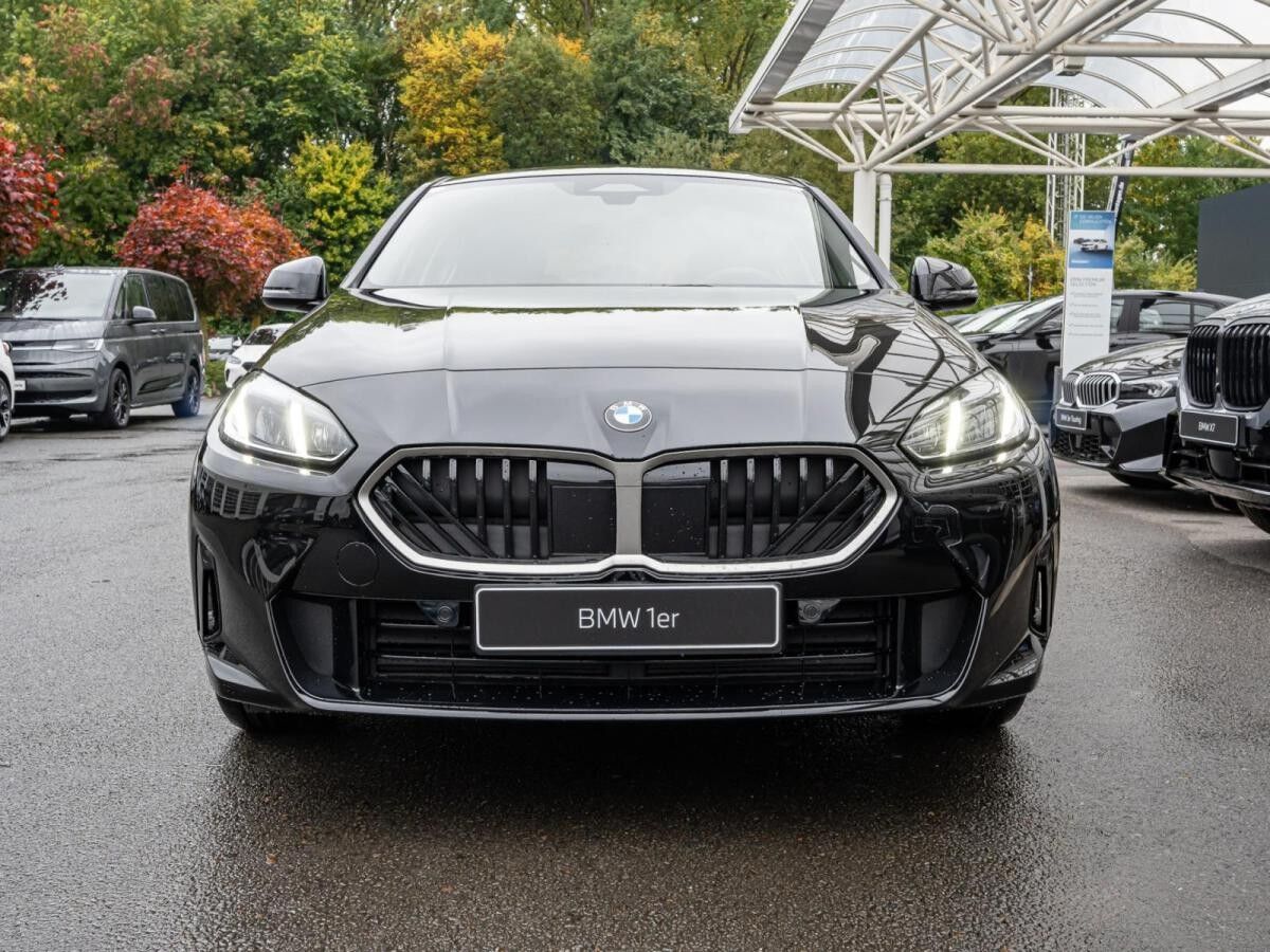 BMW 116 LED NAVI SHZ PDC KAMERA 18" M-Performance