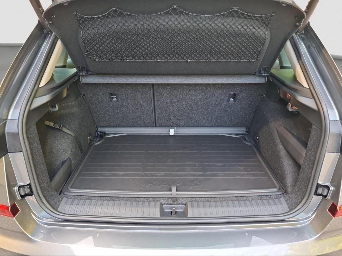 Skoda Kamiq 1.0 TSI Selection DSG MATRIX ACC Virtual