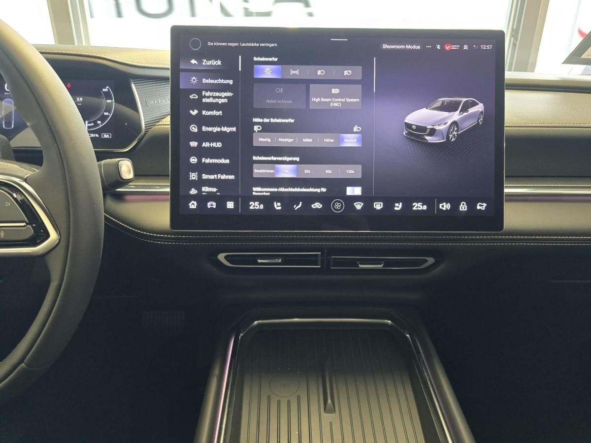 Mazda 6e 258 PS RWD Takumi 479km Reichweite/ Beispiel Farben