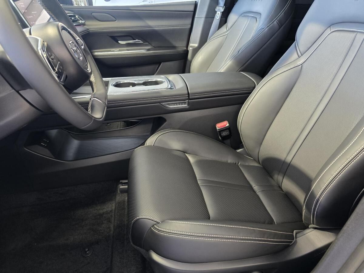 Mazda 6e 258 PS RWD Takumi 479km Reichweite/ Beispiel Farben