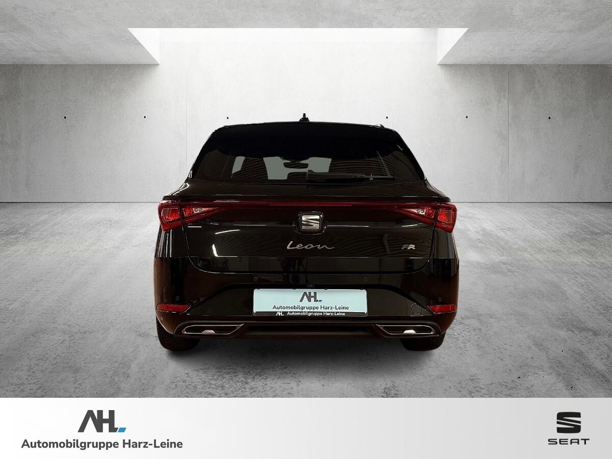 Seat Leon Sportstourer 2.0 TDI FR DSG AHK Navi ACC RFK LED