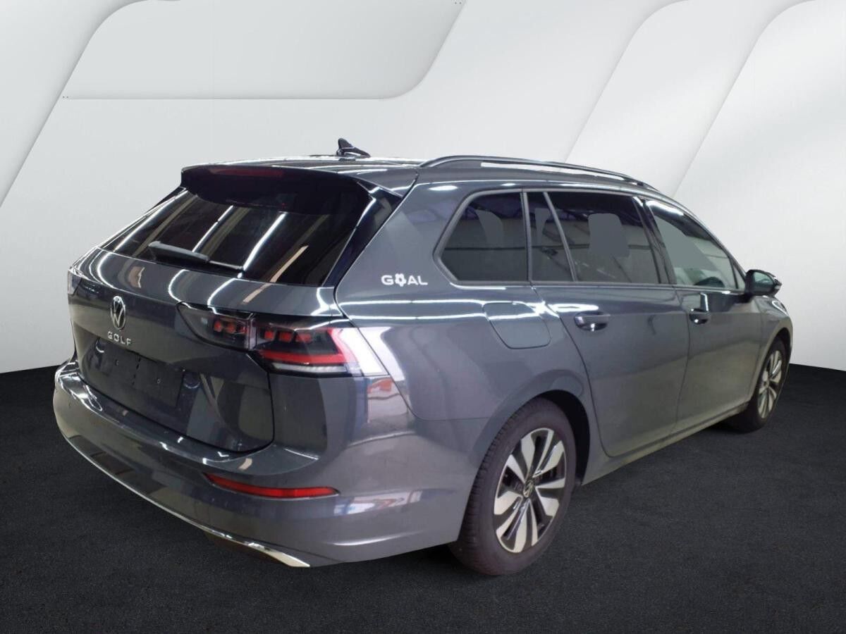 Volkswagen Golf VIII Variant 2.0 TDI 110 kW Goal DSG - Matrix-LED AHK Area View ACC Navi LM Digital Cockpit Pro DAB+