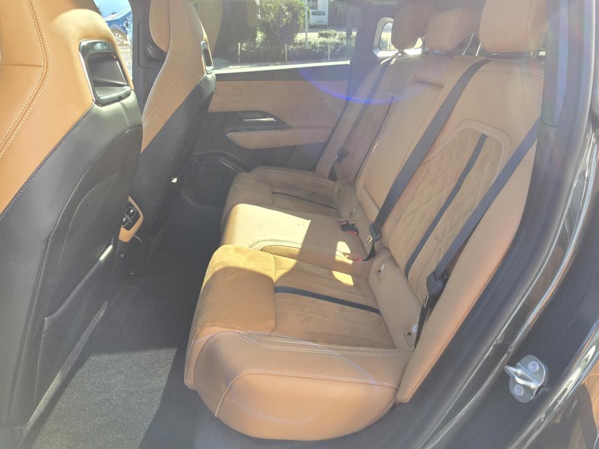 Mazda 6e 258ps RWD Takumi Plus / Beispiel Bilder der Farben